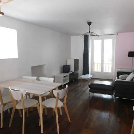 Chez Le Paul Daire *